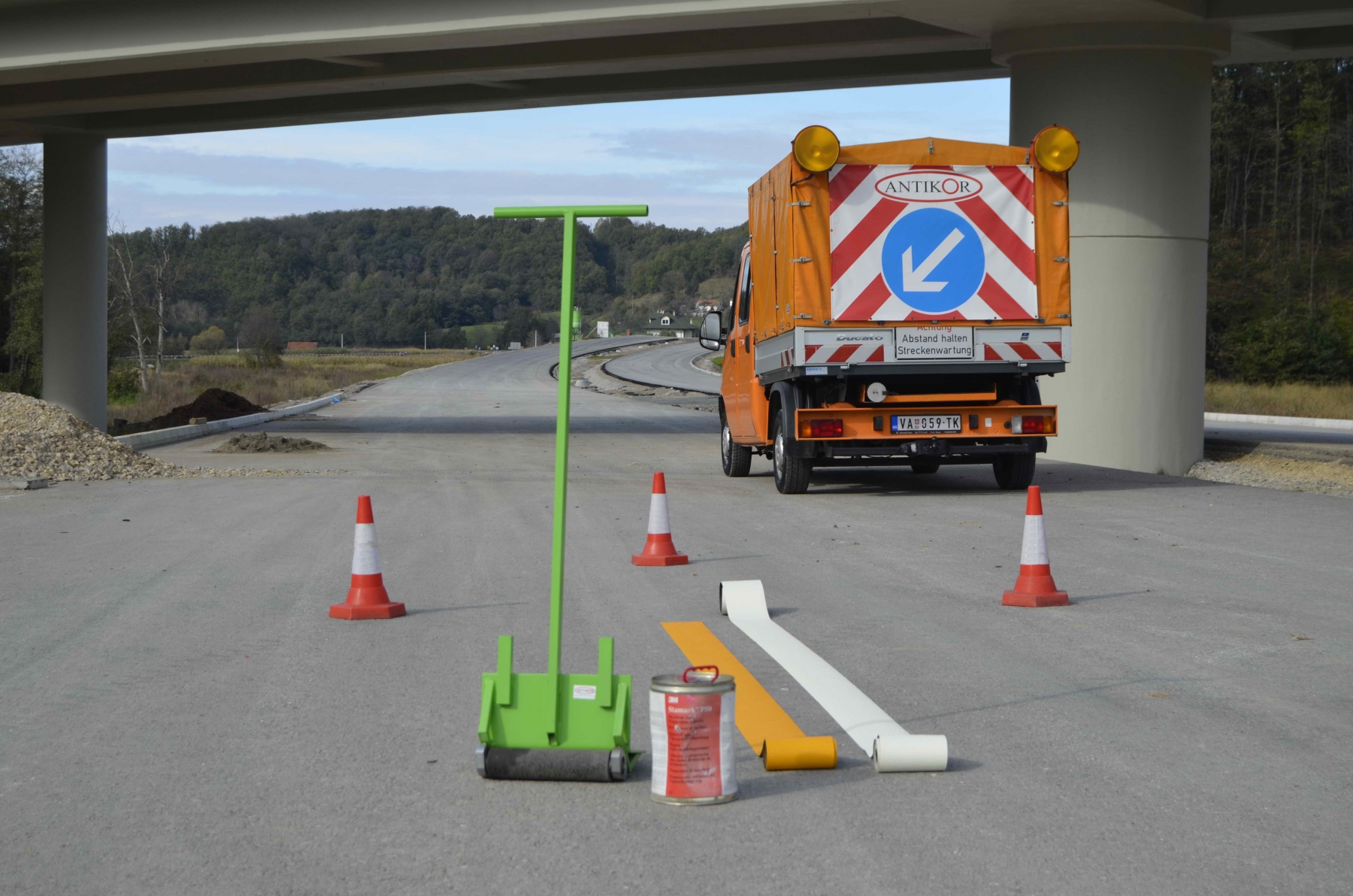Postavljanje saobraćajnih znakova